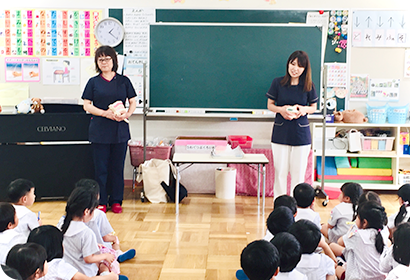 歯科講習の風景写真